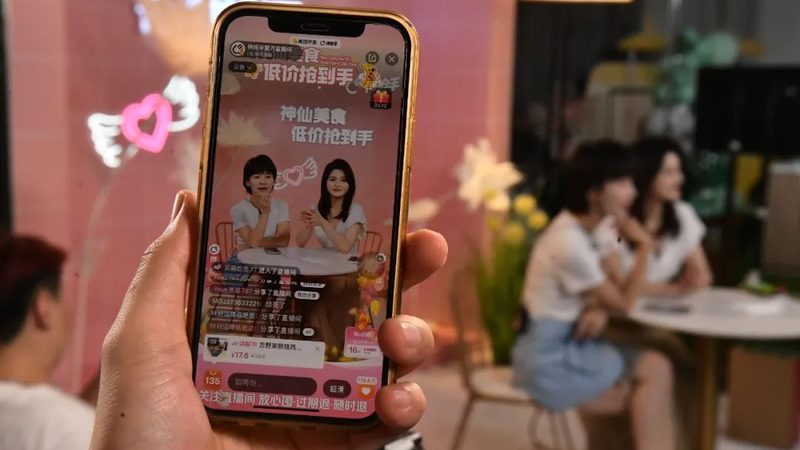 首先，选择合适的培训机构至关重要。一家合格的培训机构应具备以下资质：